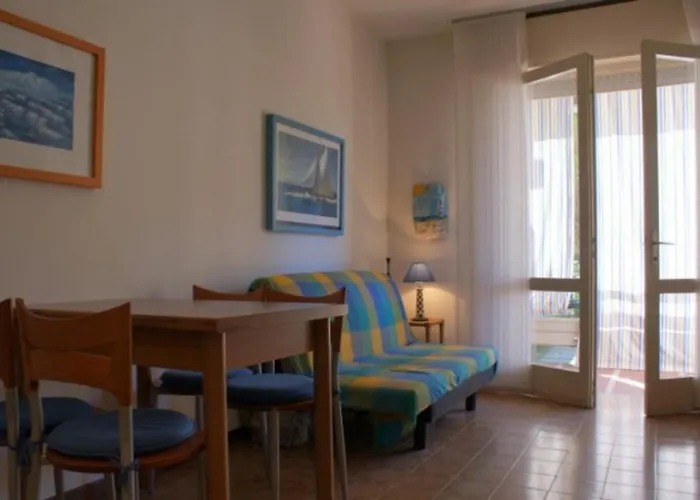 Comfortable Flat In Apartment *